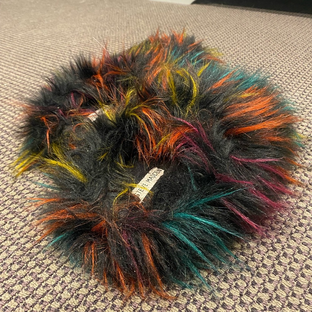 Steve Madden Fluffy Multicolor Slippers